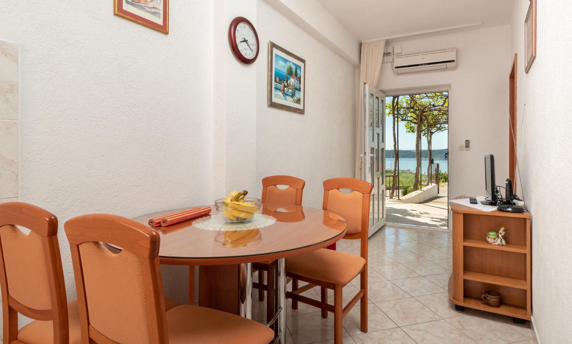 Apartment Bella Vista Seget *